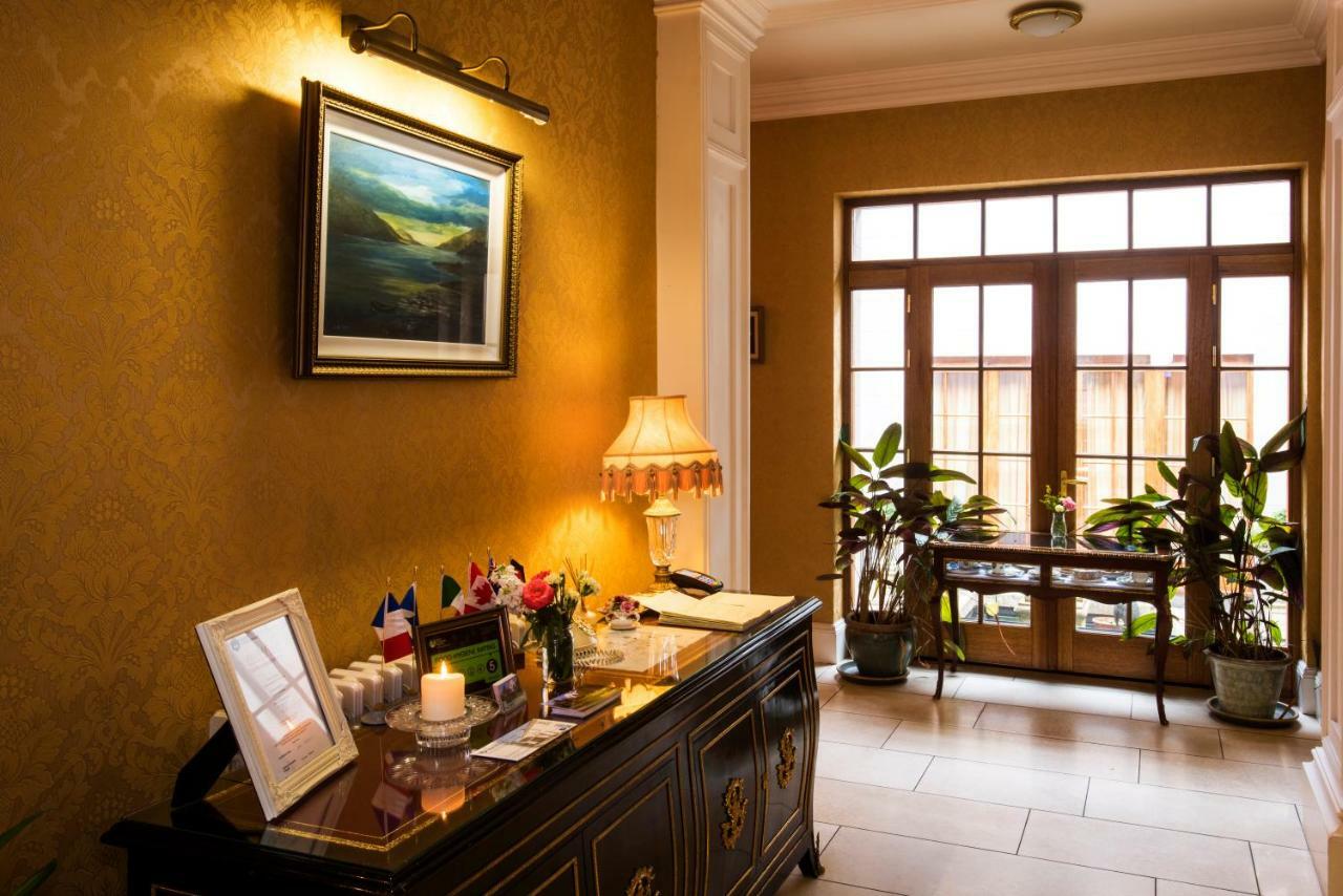 Oranmore Ballymena Extérieur photo
